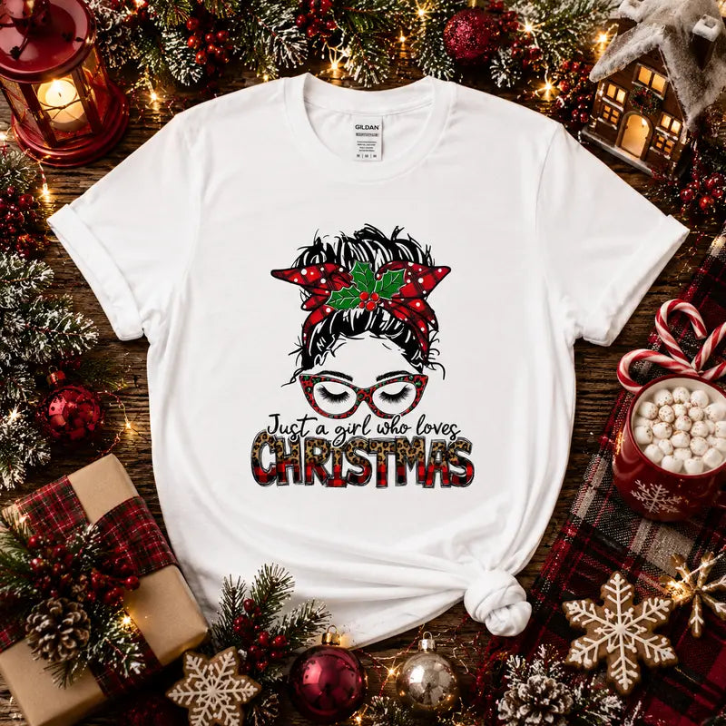 Just a Girl Who Loves Christmas Graphic Tee