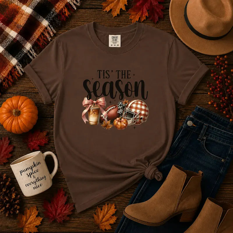 Tis' The Season Graphic Tee