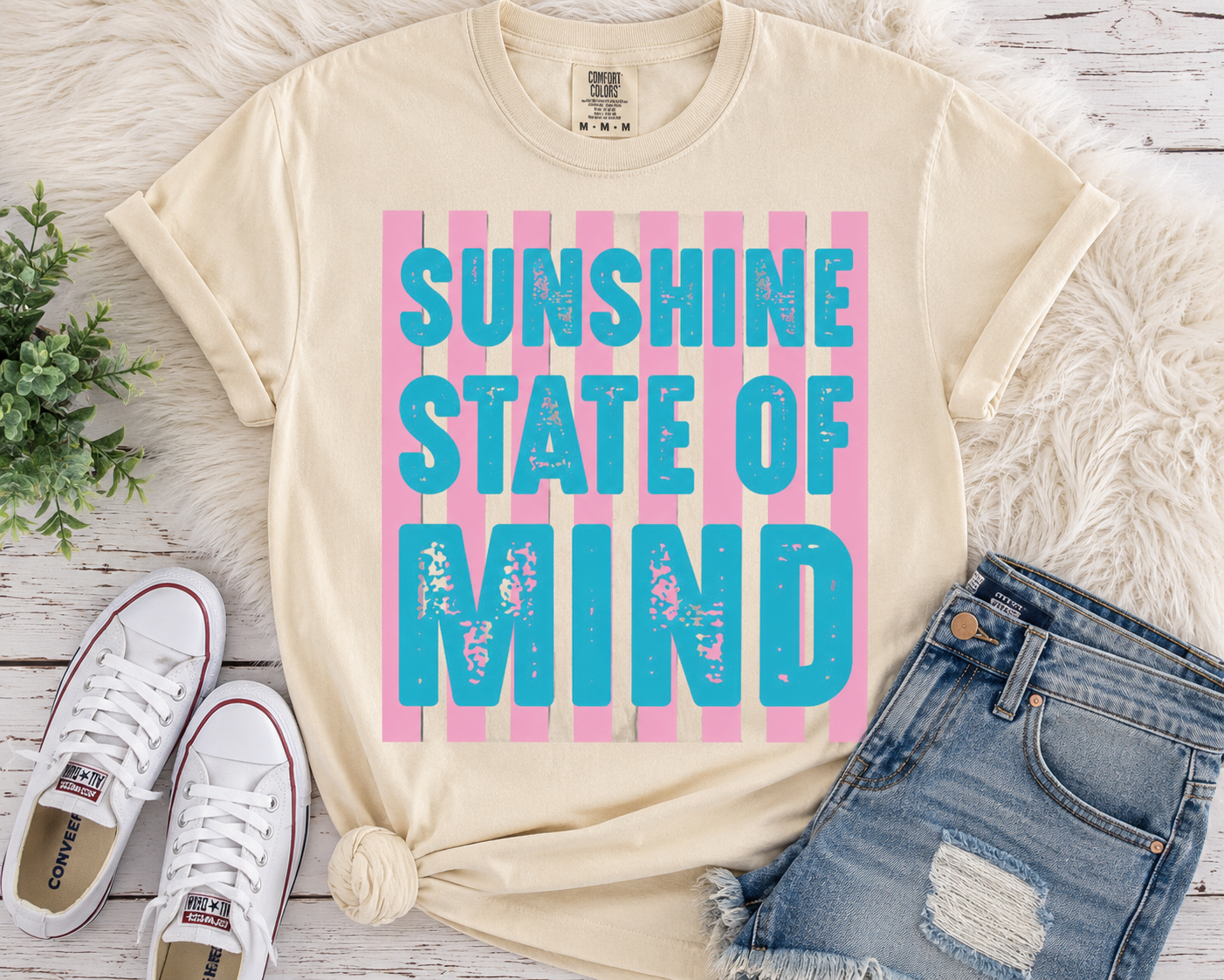 Sunshine State of Mind Graphic Tee